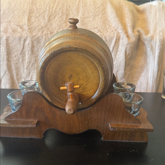 Man Cave or Home Bar Gift for Father’s Day. A whiskey barrel for display. - Picture 2 of 16